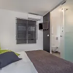 Family-friendly With Swimming Pool Pjescana Uvala, - 22778 Apartamento