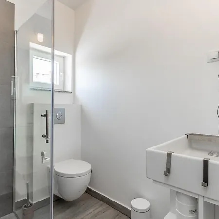 Apartment With A Swimming Pool Pjescana Uvala, - 22778