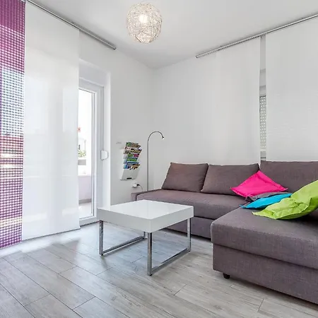 With A Swimming Pool Pjescana Uvala, - 22778 Apartment